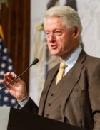 bill-clinton-910173_640